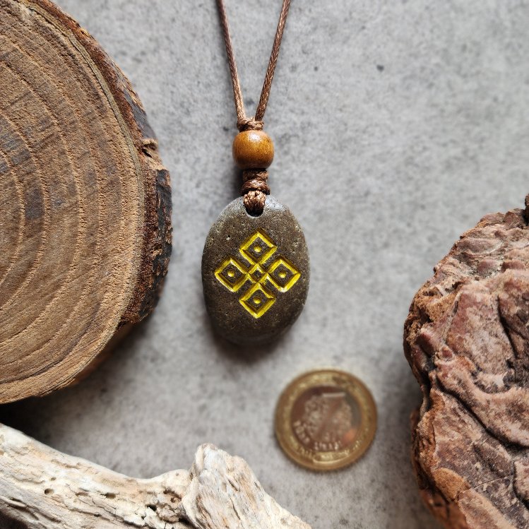 Endless Knot (Sonsuzluk Düğümü) Kolye