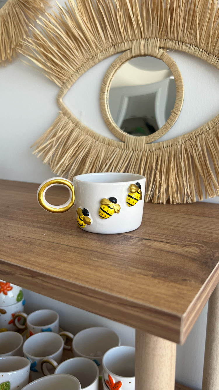 Arı Mug 