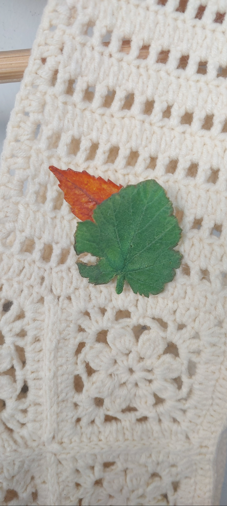 LEAF pin