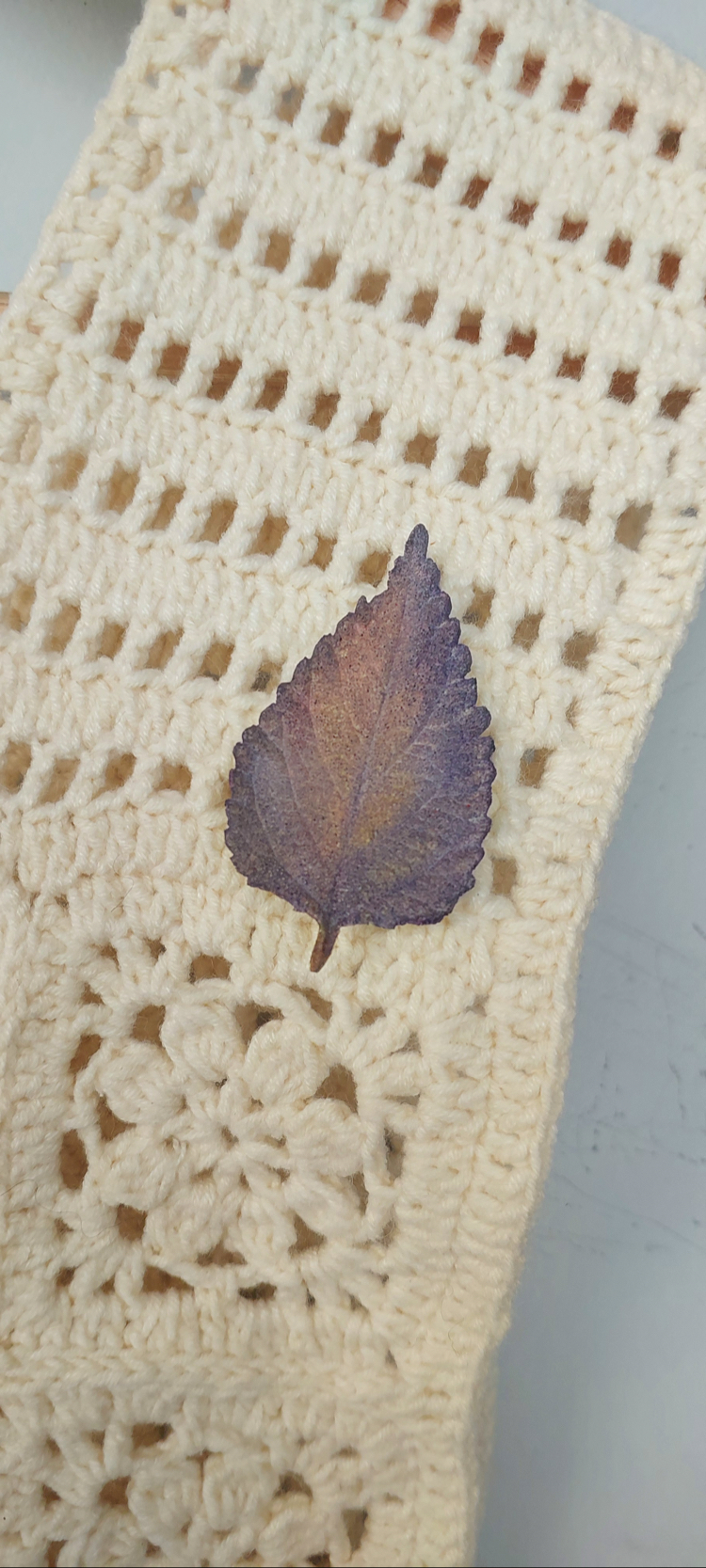 LEAF pin