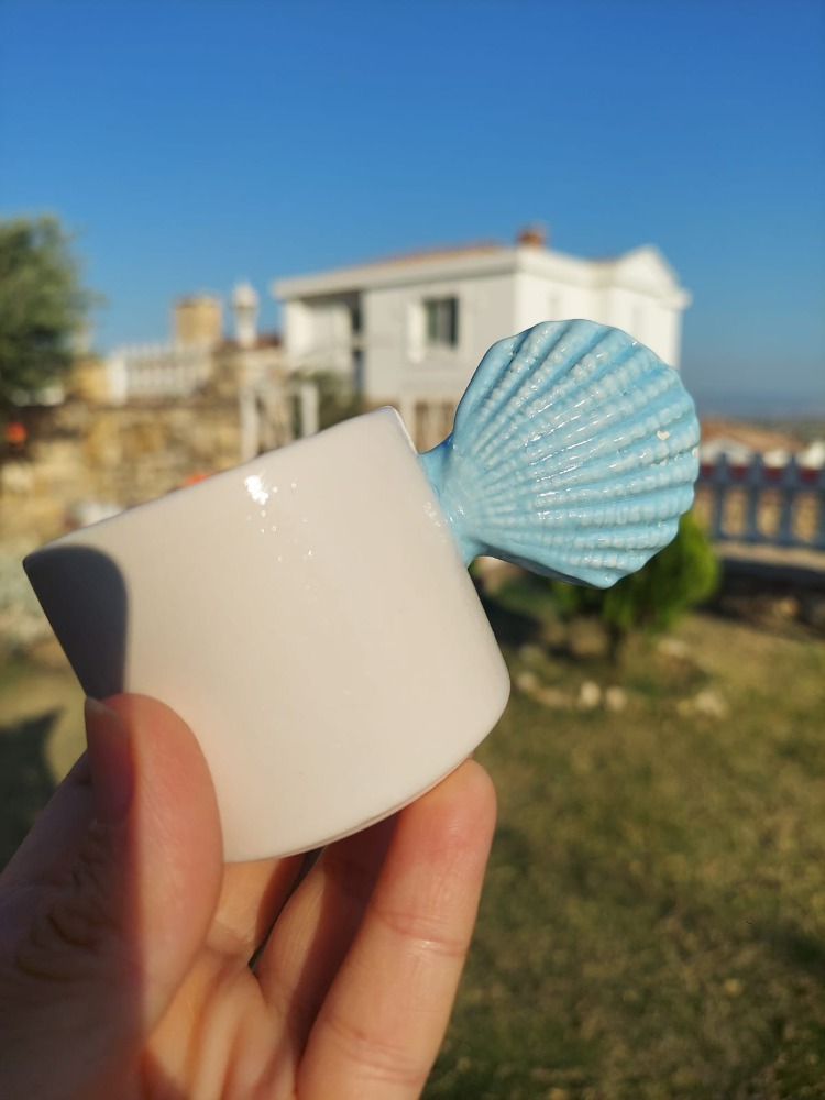 Kulbu Mavi Pekten Figürlü Türk Kahvesi Fincanı ve Tabağı - 80 ml