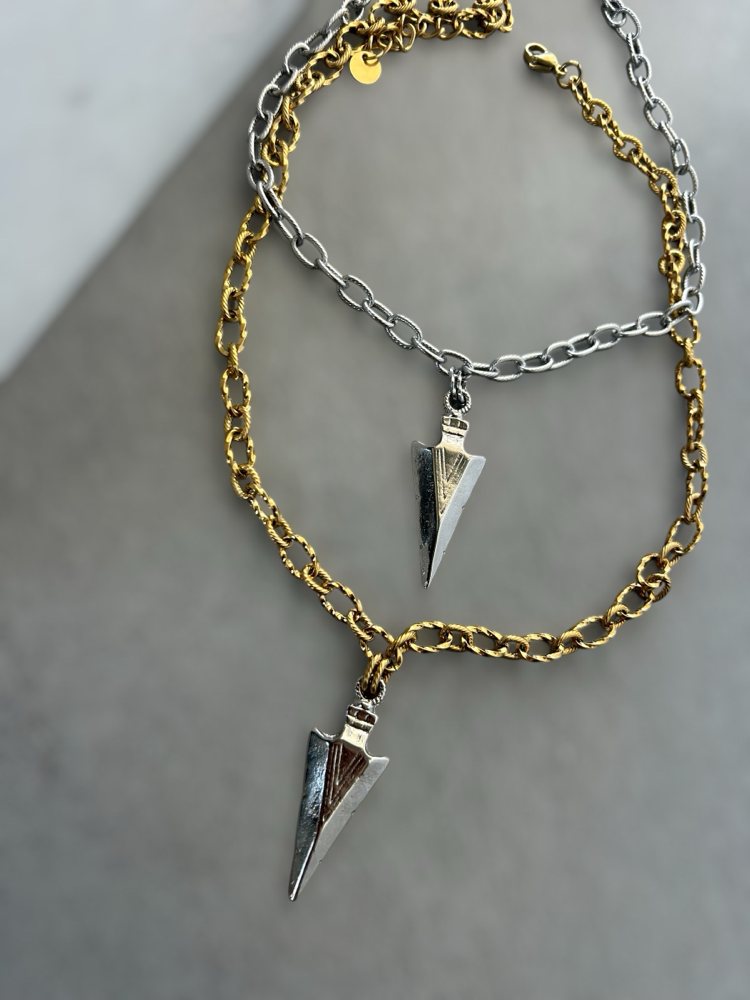 Astra necklace