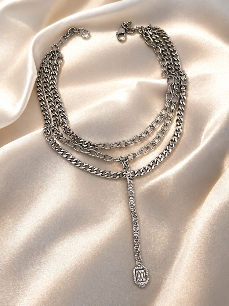 Celine Choker