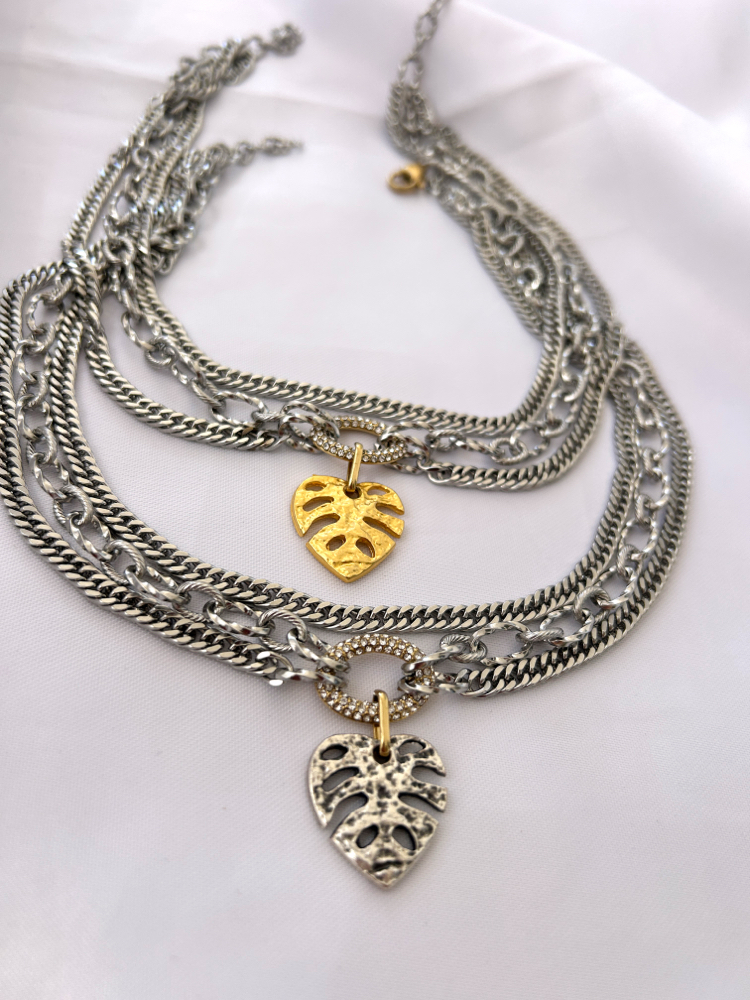 Amora Leaf Necklace