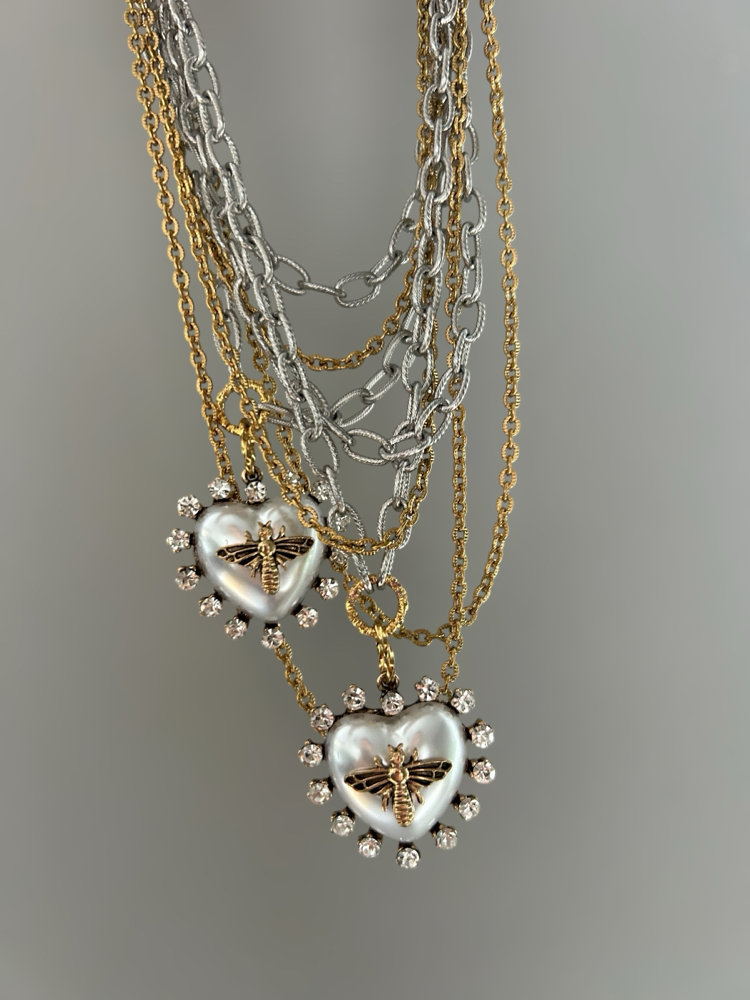 Bee Amour Necklace