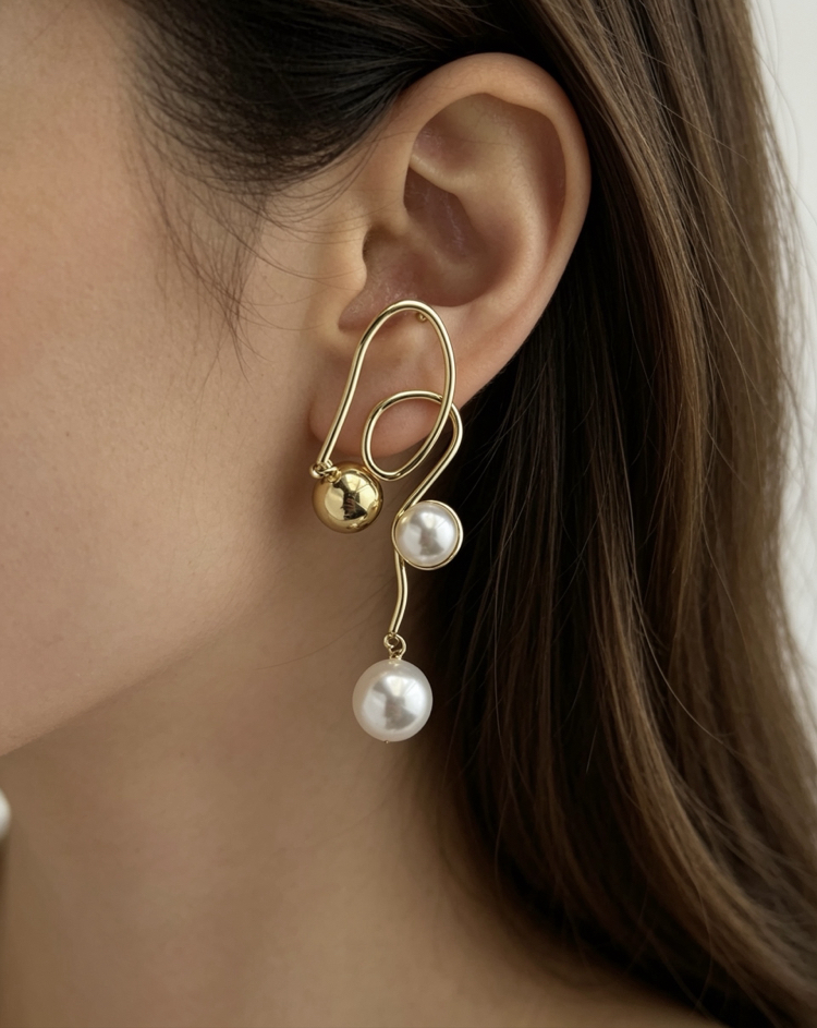 Flow earring