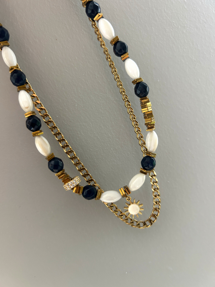 Molies Necklace