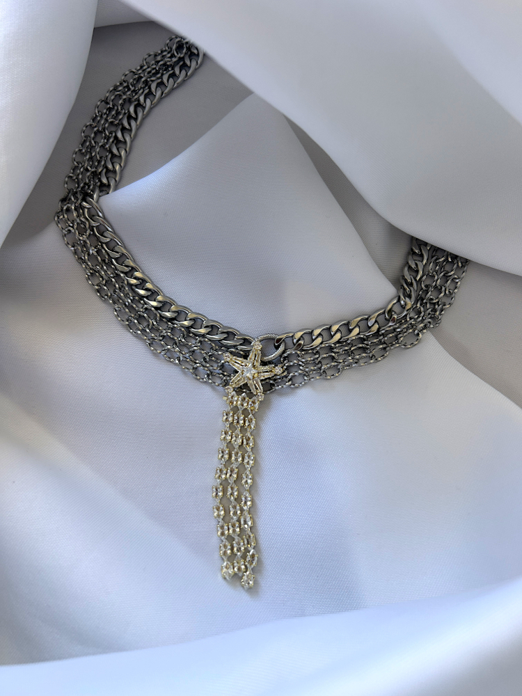 Royale Star Necklace