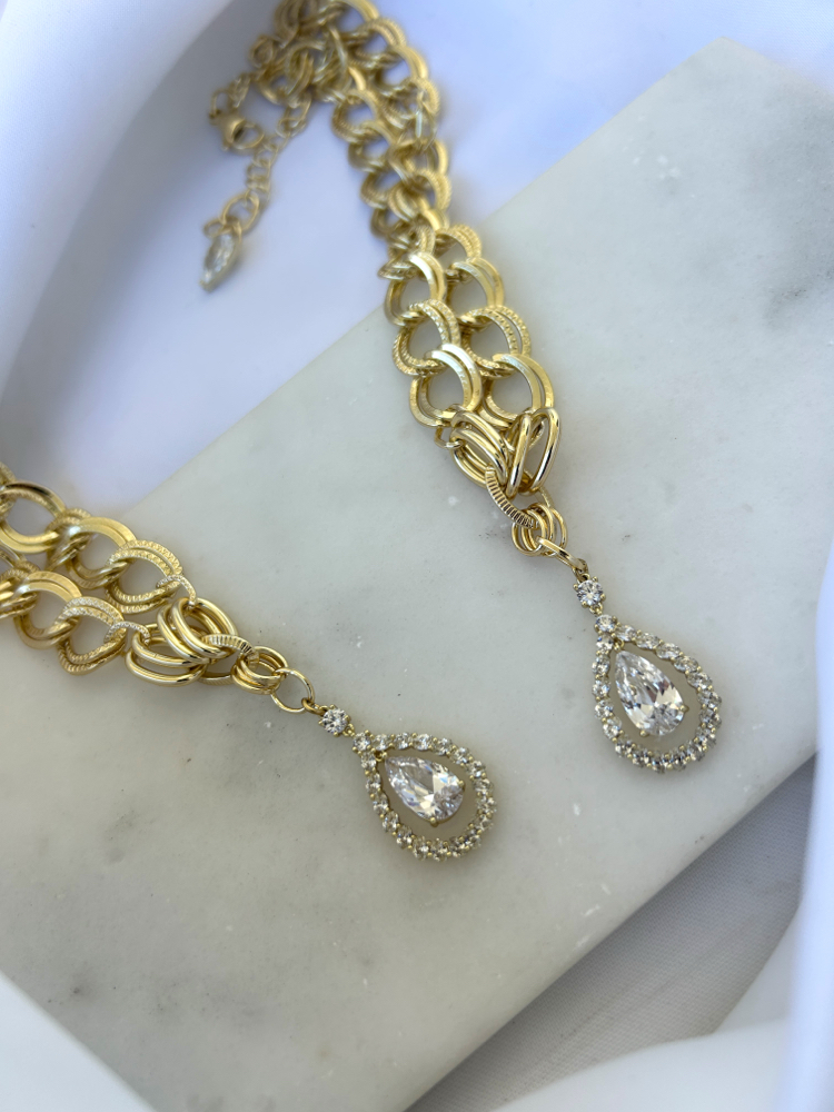 Shiny Gold Necklace