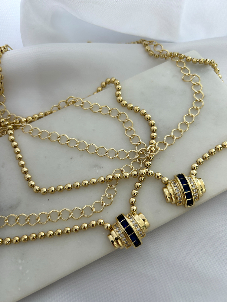 Signet Necklace 