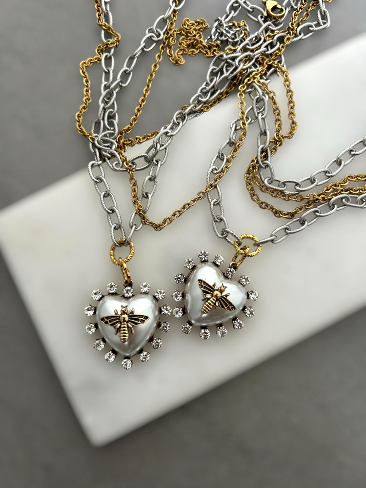 Bee Amour Necklace