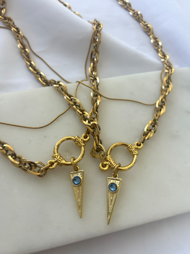 Vireth Necklace 