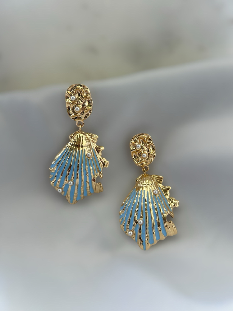 Shell Blue earring