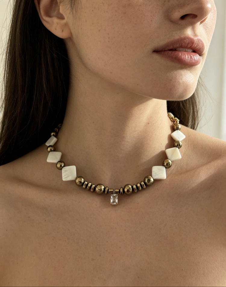 Greece Choker