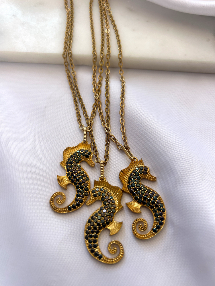Maris Necklace