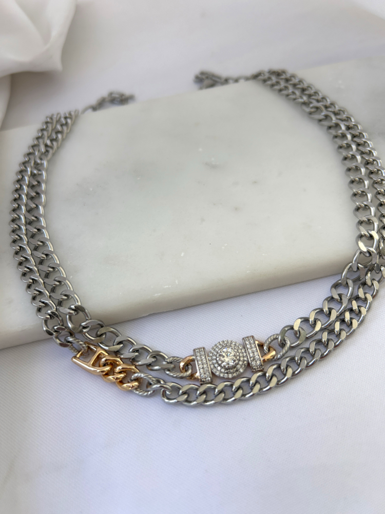 Arlette Choker