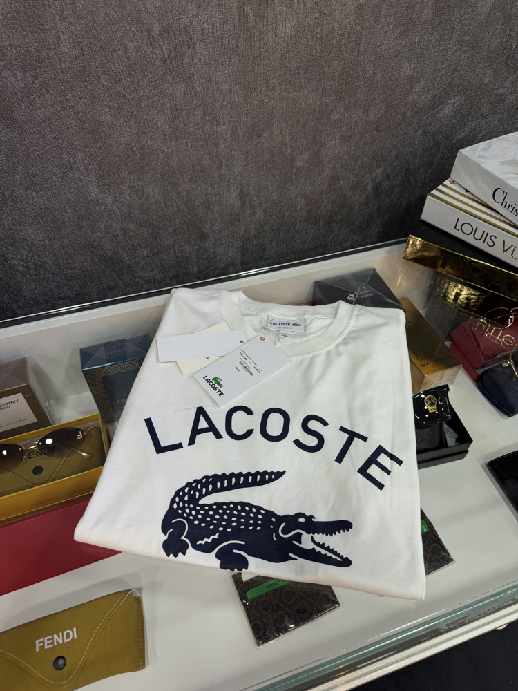 LACOSTE BASKILI TSHİRT