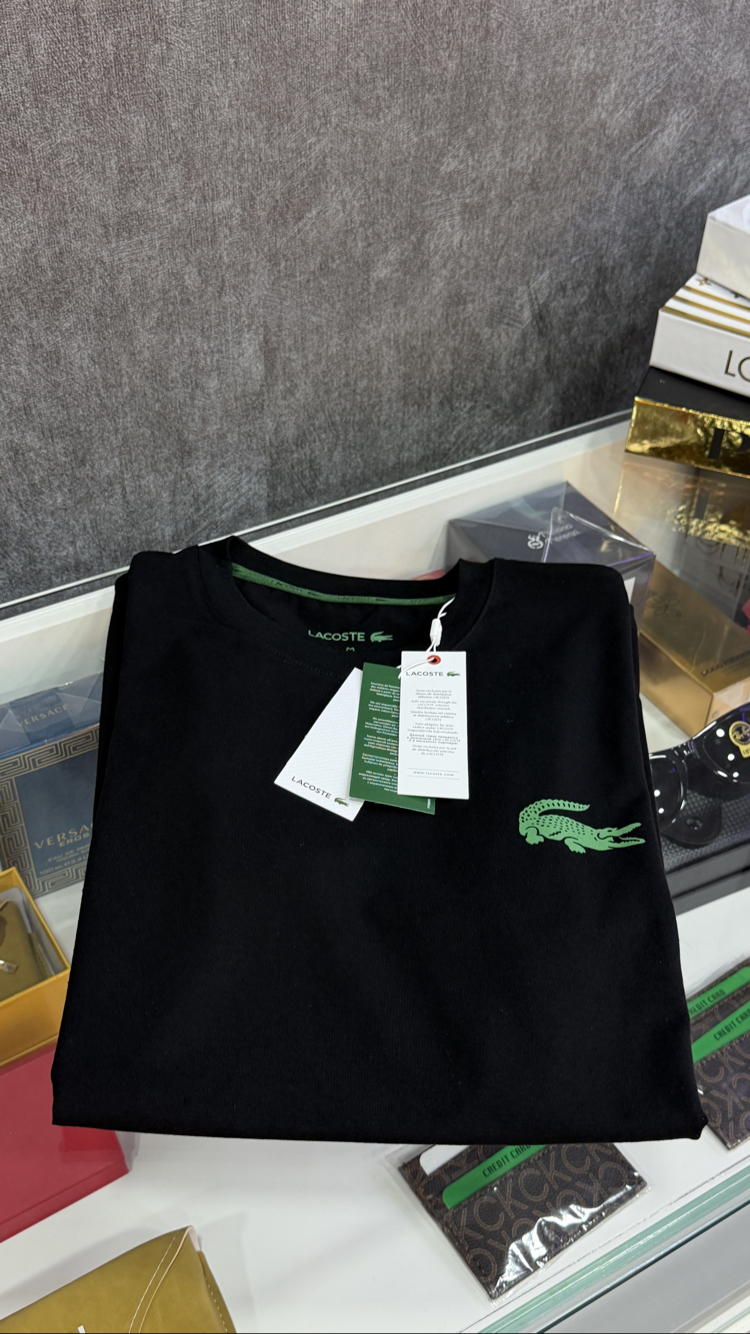 LACOSTE TİMSAH DETAY BİSİKLET YAKA  
