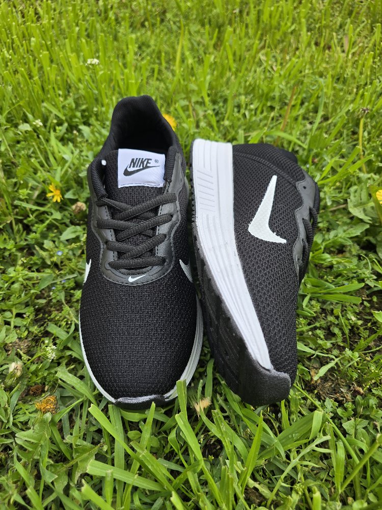 NIKE BEZ SPOR AYAKKABI