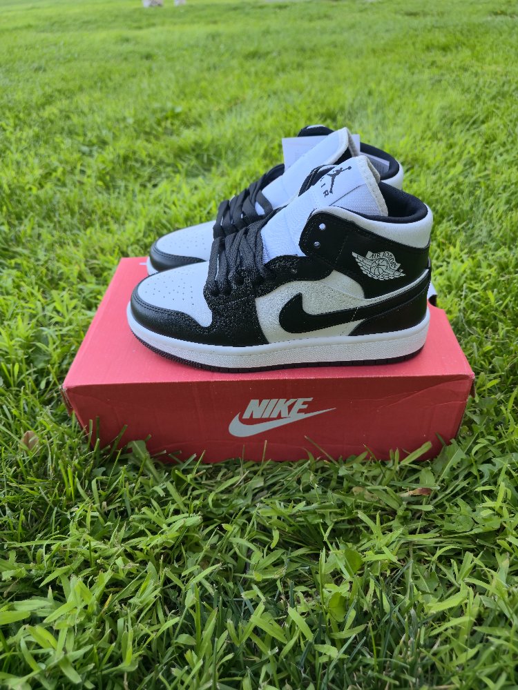 NİKE AİR JORDEN(İTHAL) UNISEX SPOR AYAKKABI