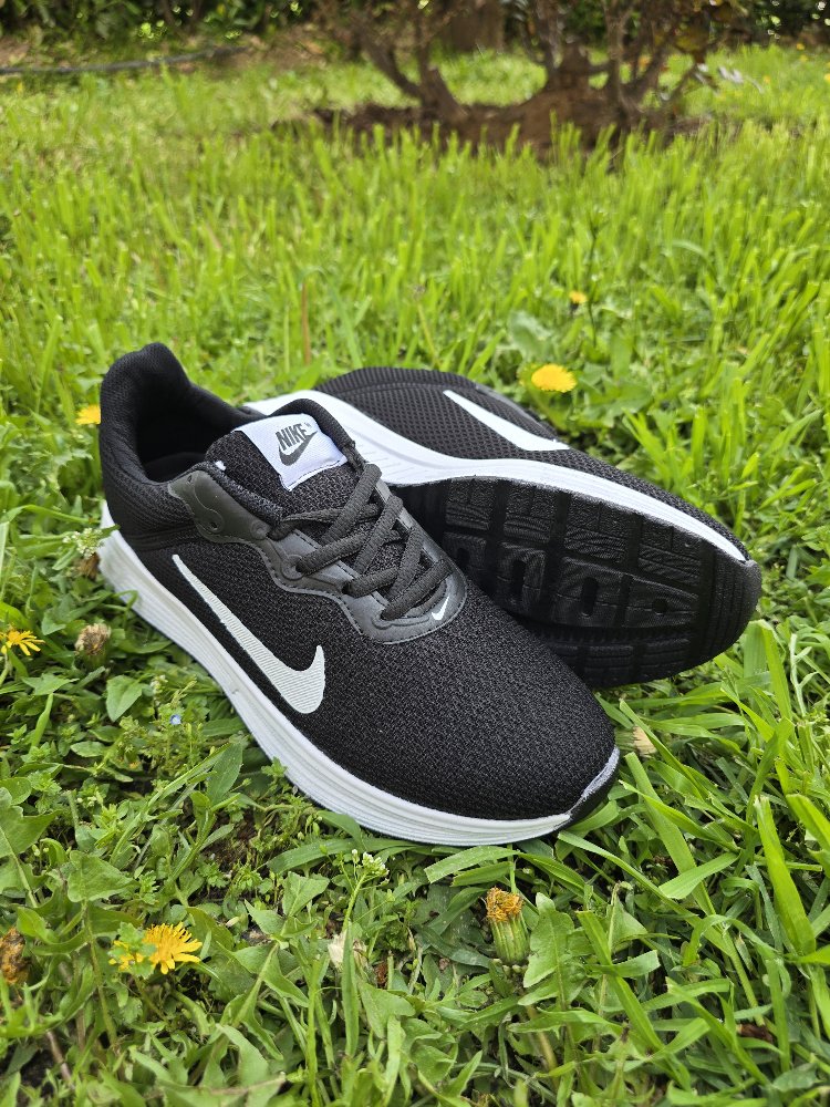 NIKE BEZ SPOR AYAKKABI