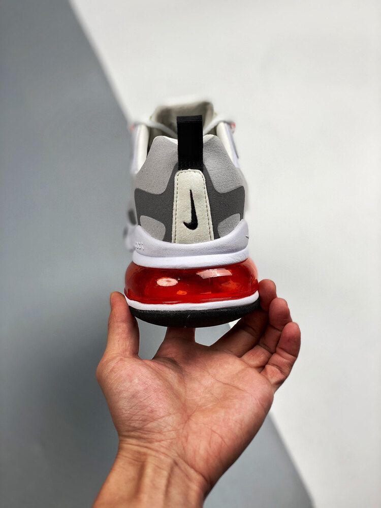 Nike Air270 React