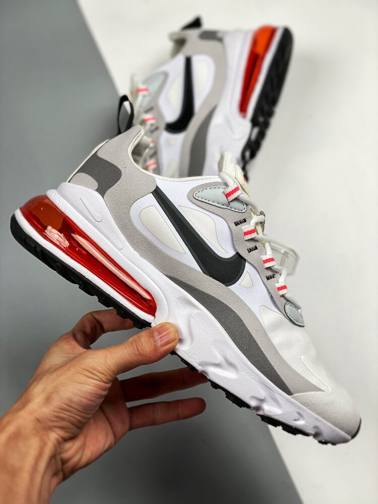 Nike Air270 React
