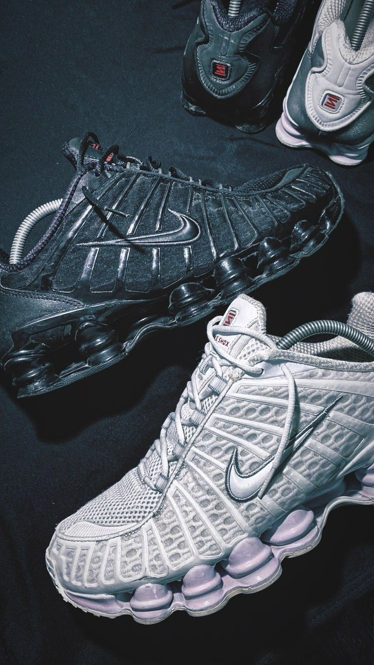 Nike Airmax Shox Grey