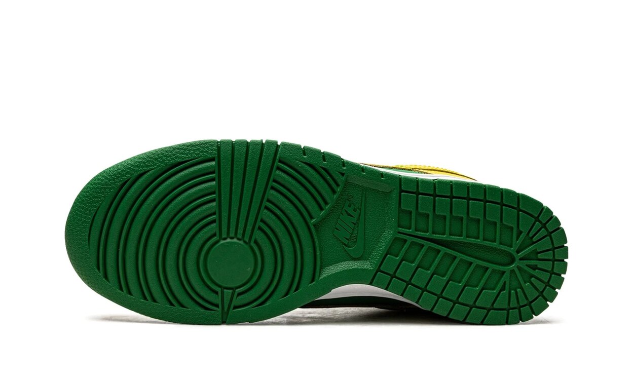 Dunk Low reverse Brazil
