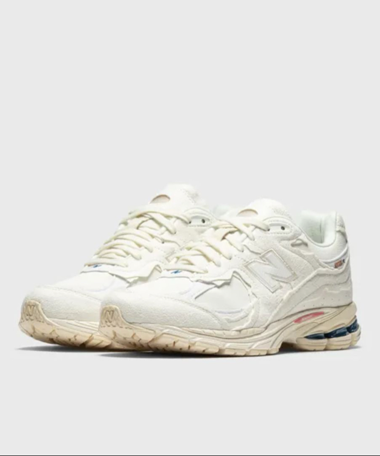 New Balance 2002r white