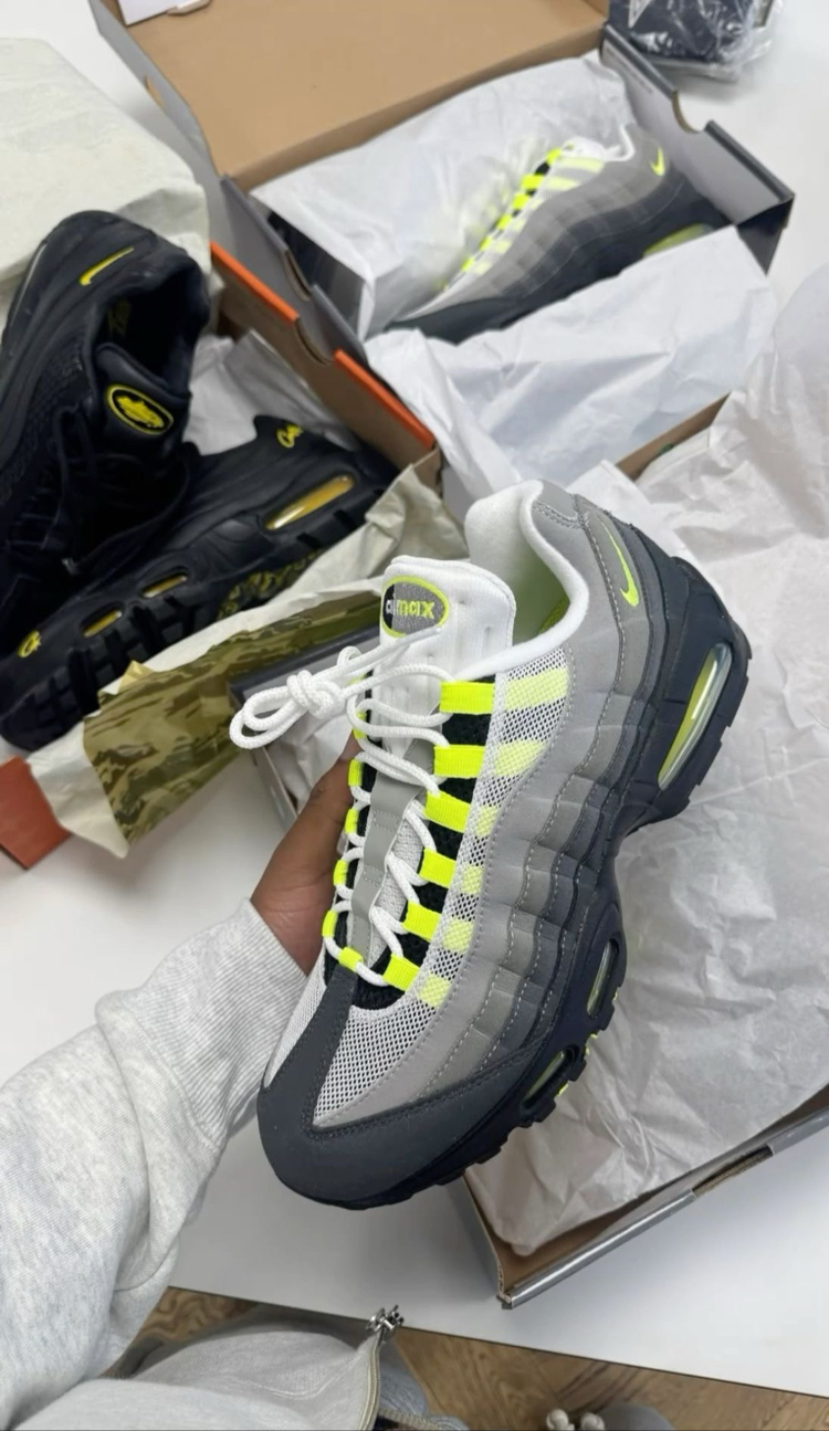Nike Airmax 95 neon green