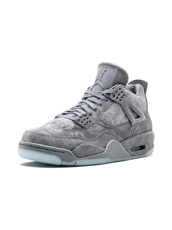Nike Air Jordon 4 x Kaws