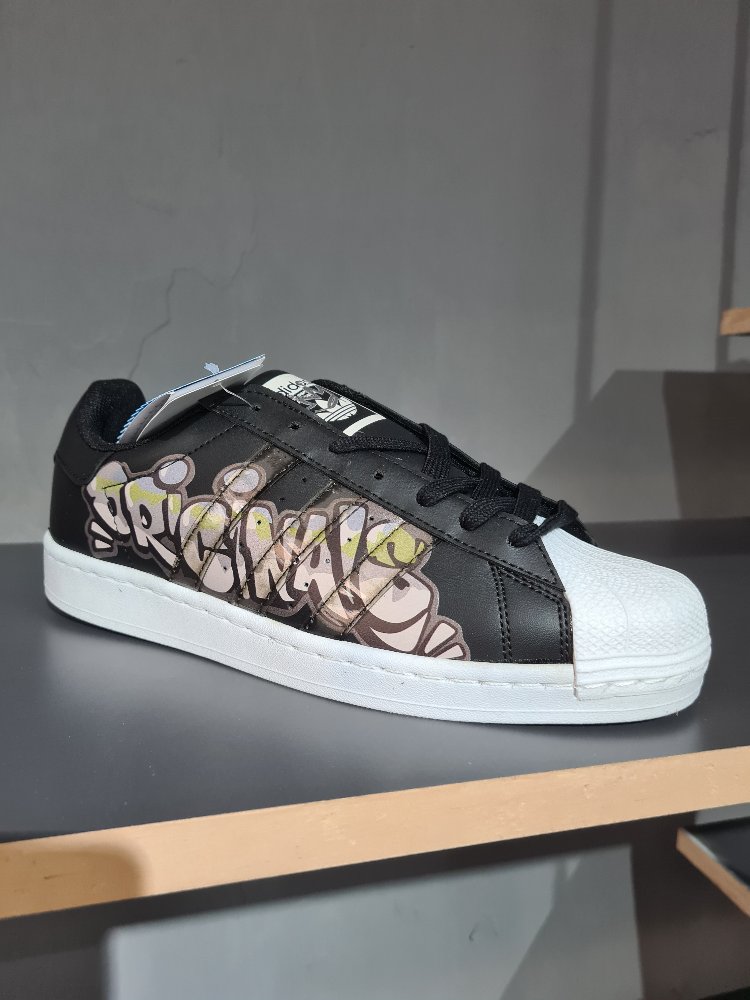 ADIDAS SUPERSTAR SIYAH GRAFITI