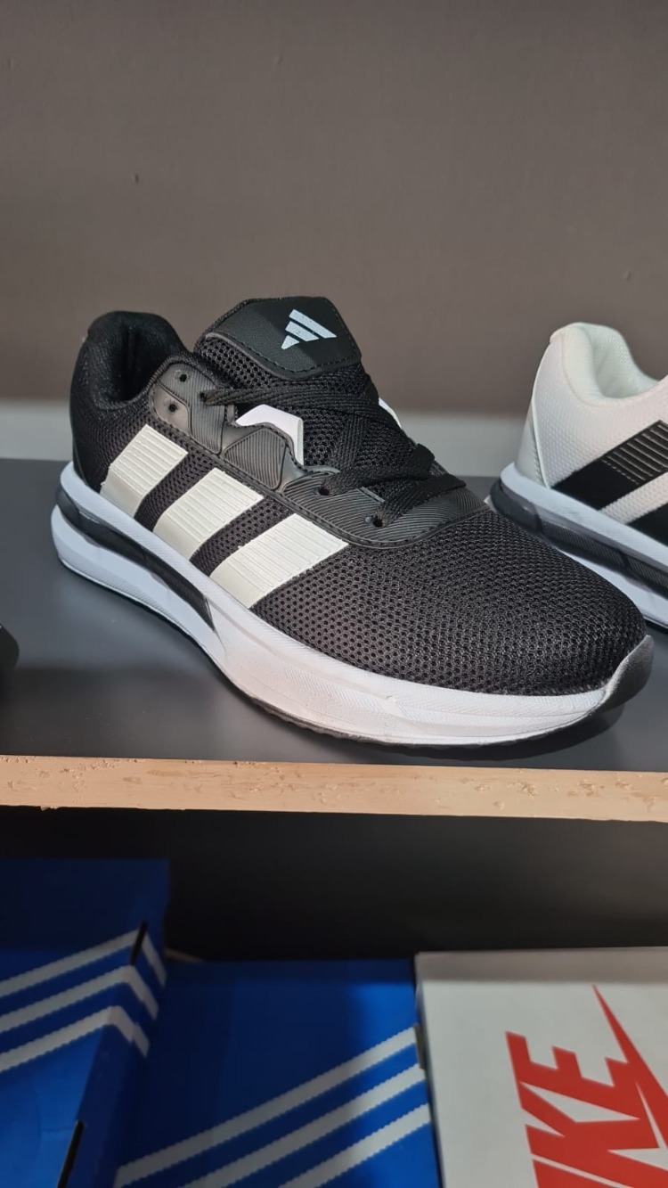 ADIDAS GALAXY 7 SİYAH BEYAZ