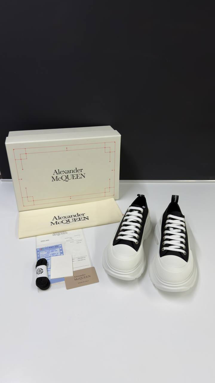 Alexander McQueen Tread Slick Low Lace Up Black White Unisex (Premium)