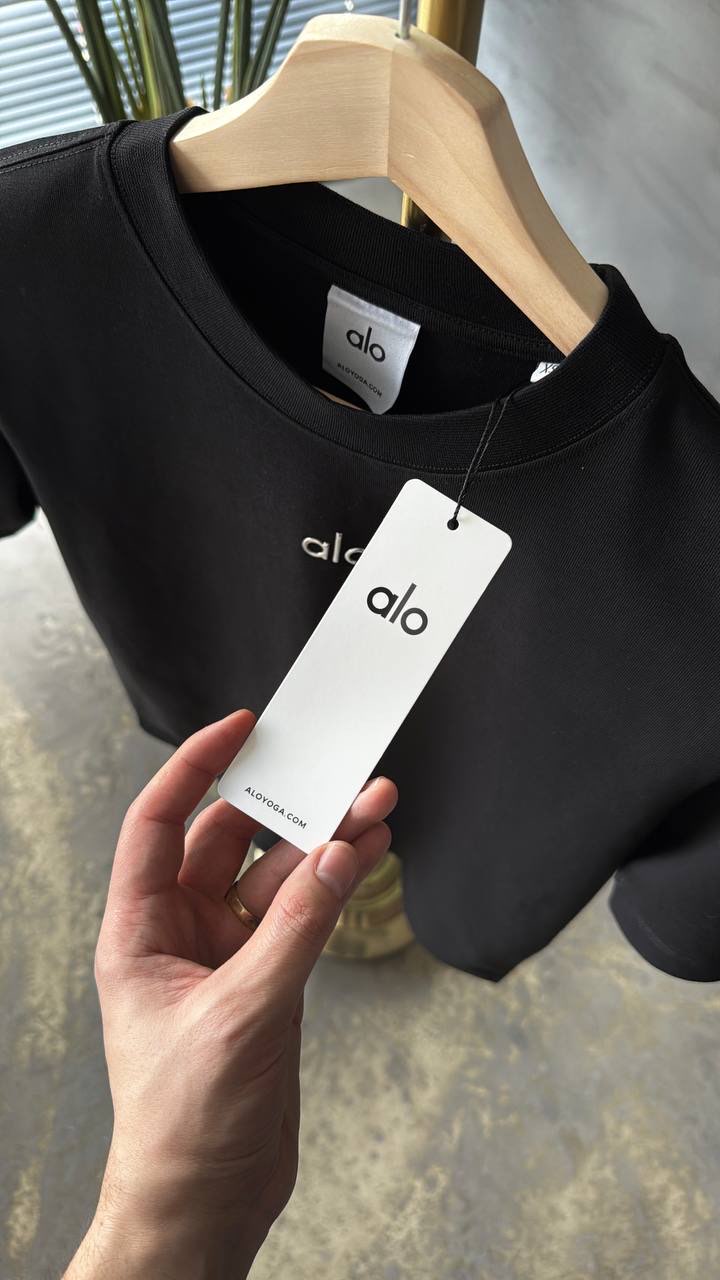 Alo Yoga Siyah Kadın Tshirt