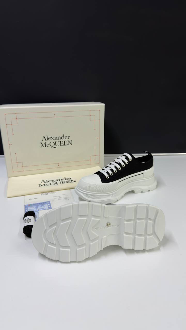 Alexander McQueen Tread Slick Low Lace Up Black White Unisex (Premium)