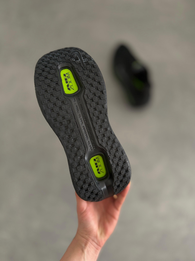 Nike Vomero Premium Black Volt 