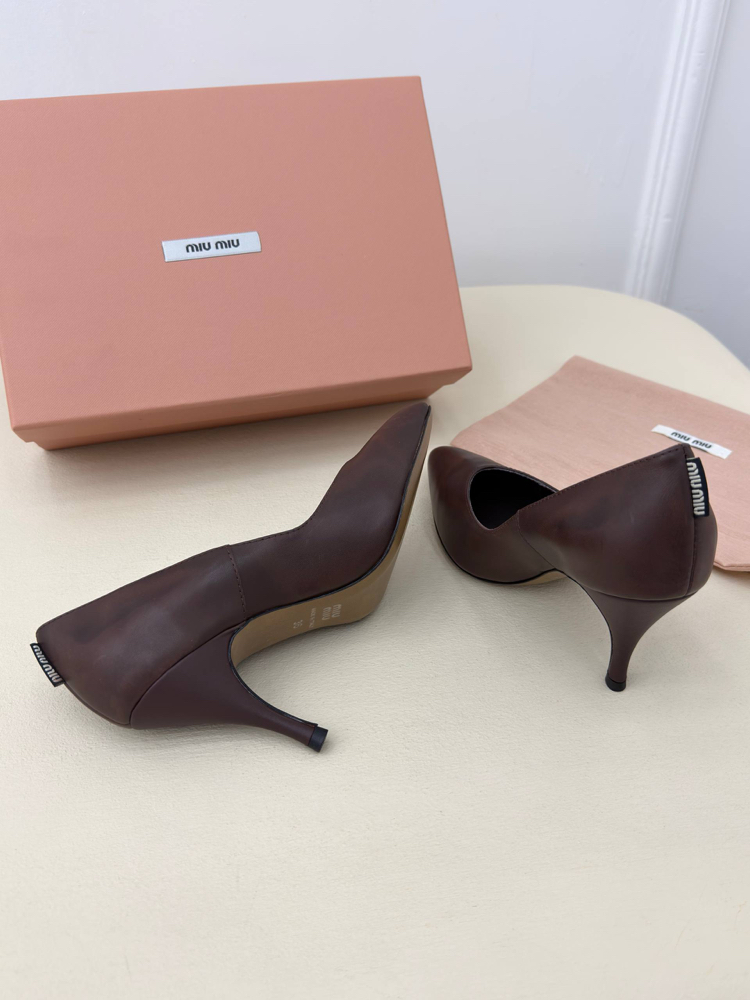 Miu Miu Waxed Calfskin Pointy Toe Pump (Premium)