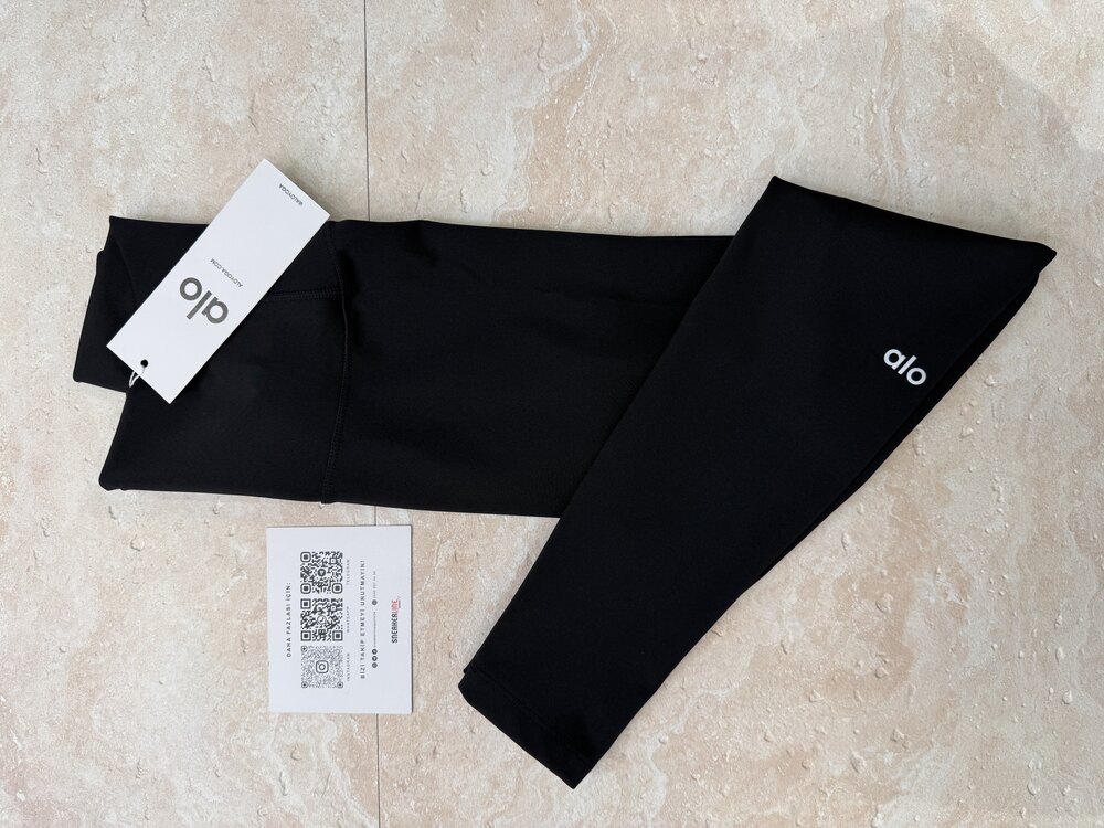 Alo Yoga Tayt Siyah (OUTLET)