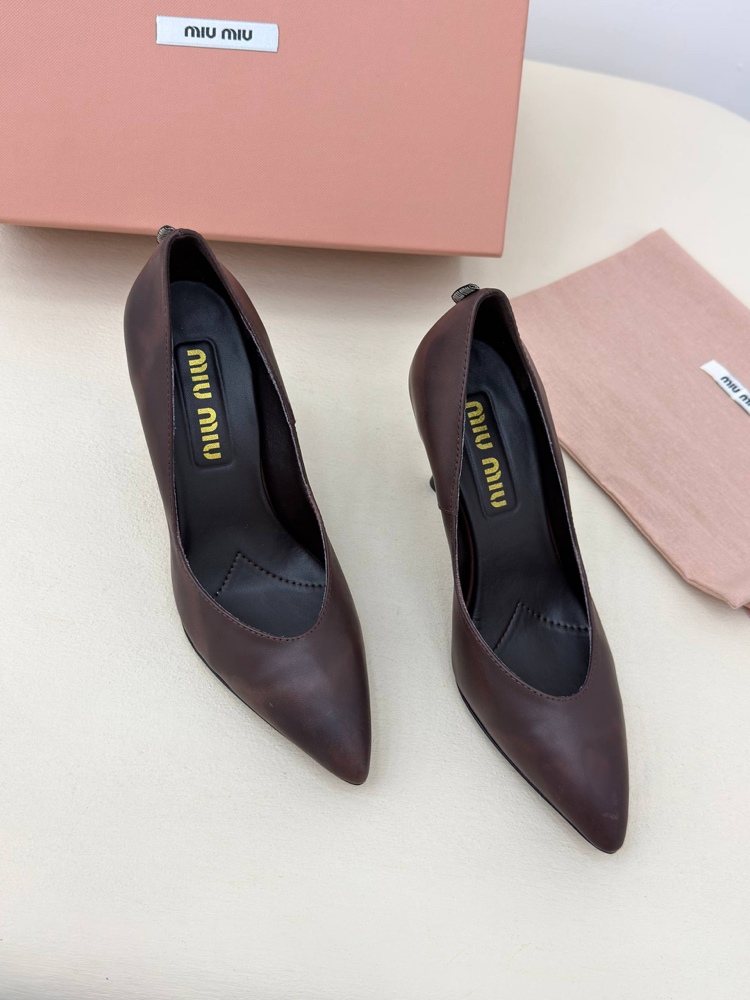 Miu Miu Waxed Calfskin Pointy Toe Pump (Premium)