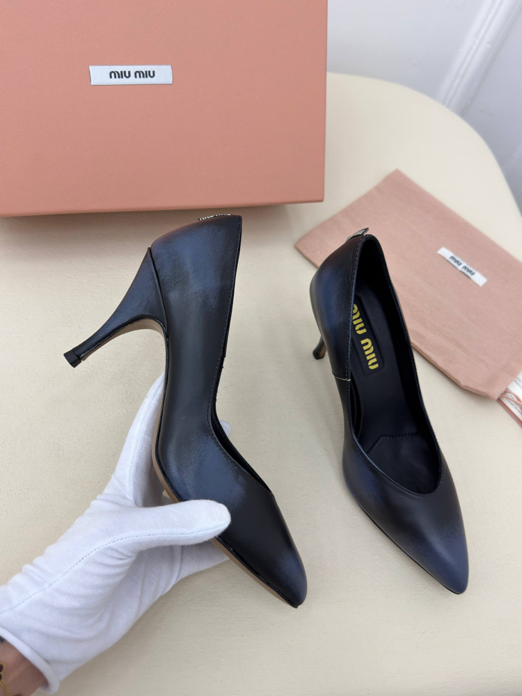 Miu Miu Waxed Calfskin Pointy Toe Pump Lacivert (Premium)