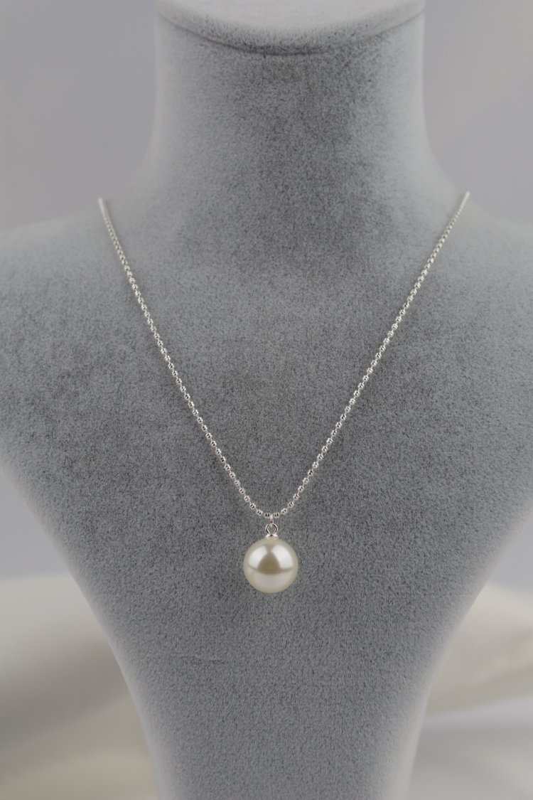 İnci Tanesi Silver Kolye