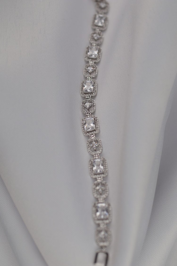 Zirkon Taş Işıltı Silver Bileklik