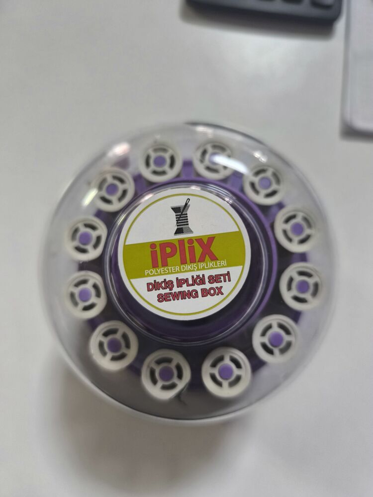 24 +2 dikiş ipliği seti