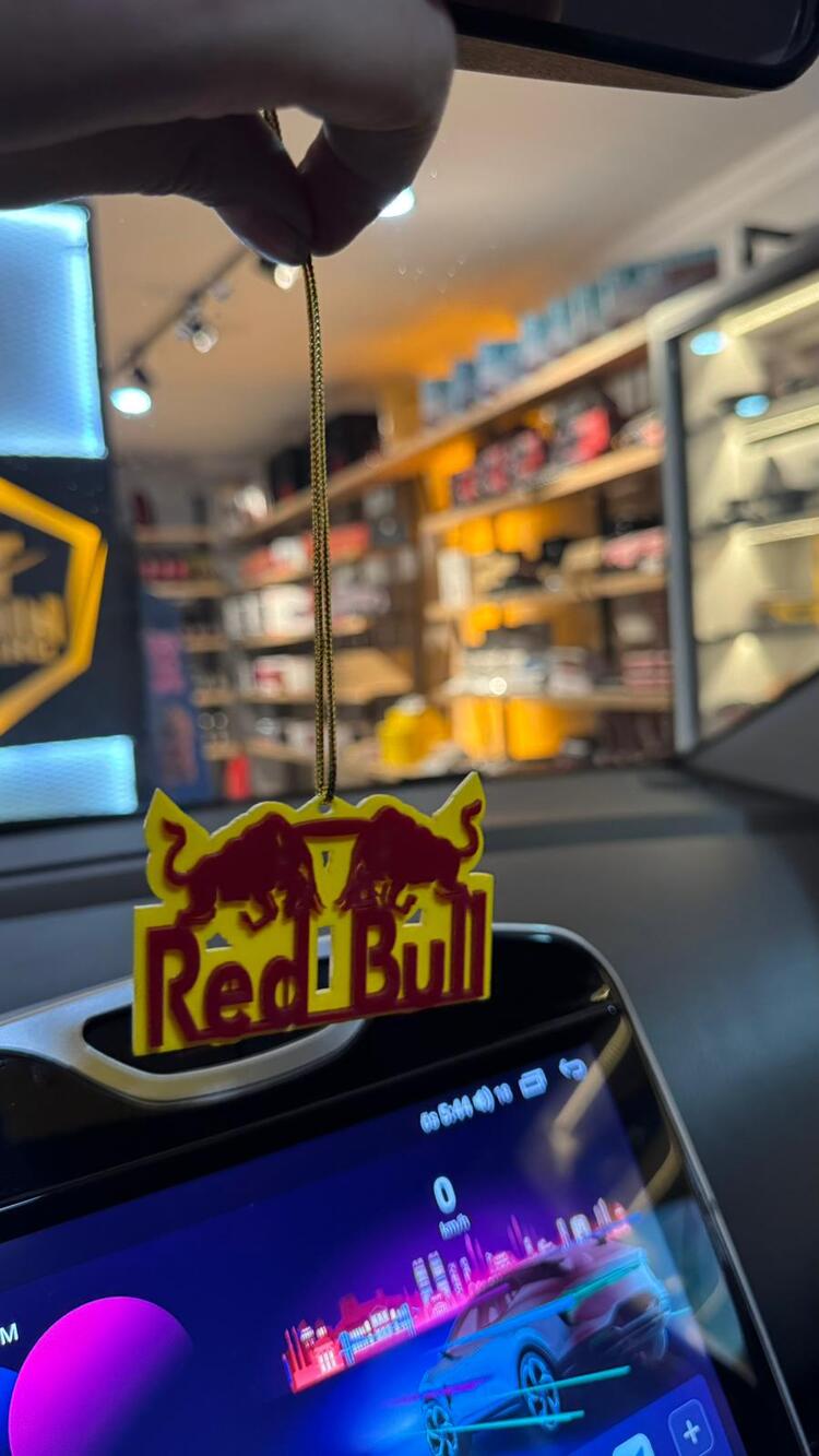 RED BULL AYNA SÜSÜ PLEKSİ 3D