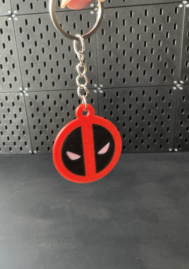 Deadpool Logo Anahtarlık