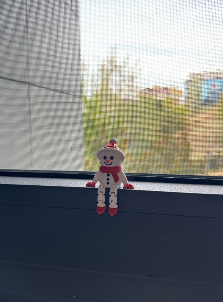 Yılbaşı Konseptli Kardan Adam Hareketli Figür