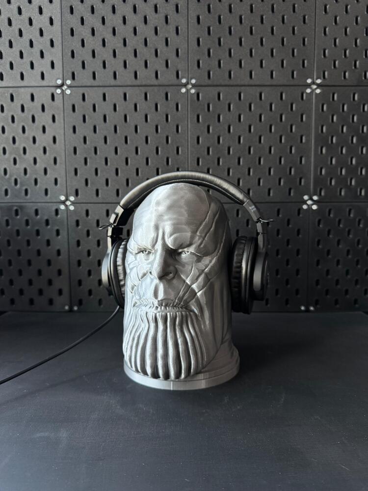 Thanos Kulaklık Standı