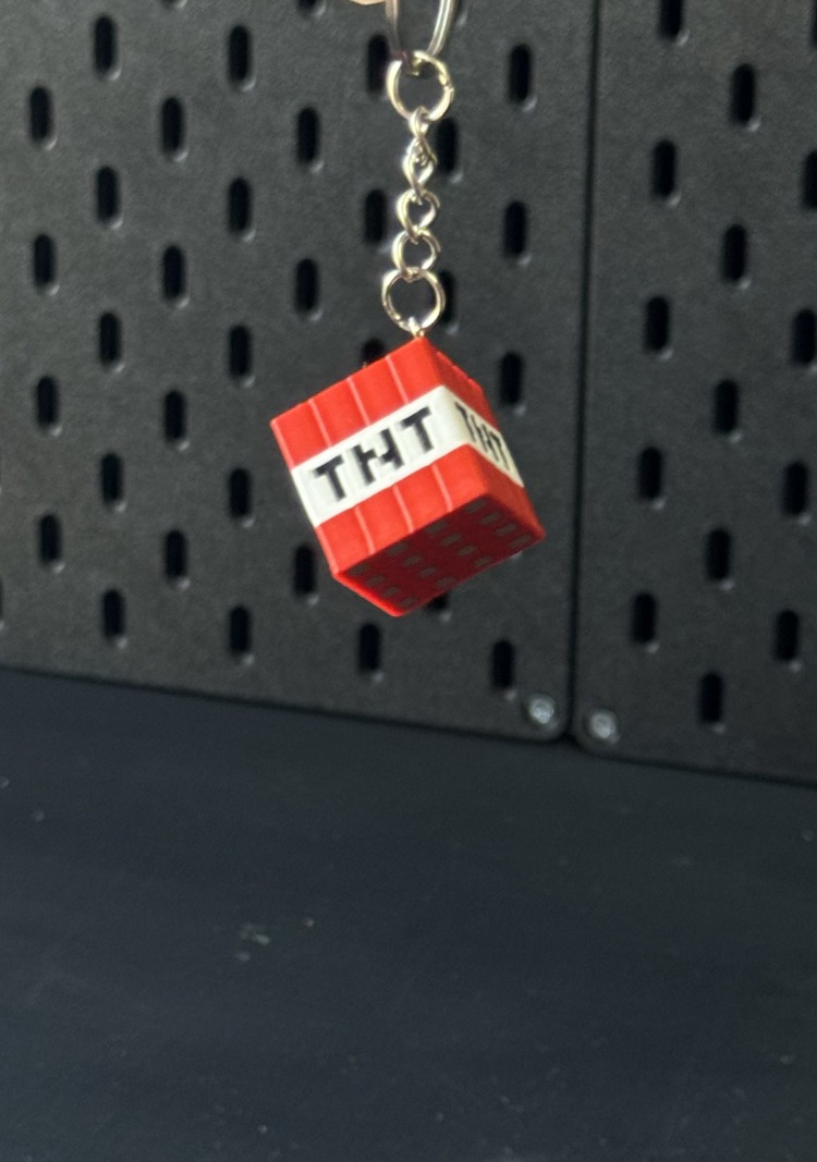 Minecraft TNT anahtarlık